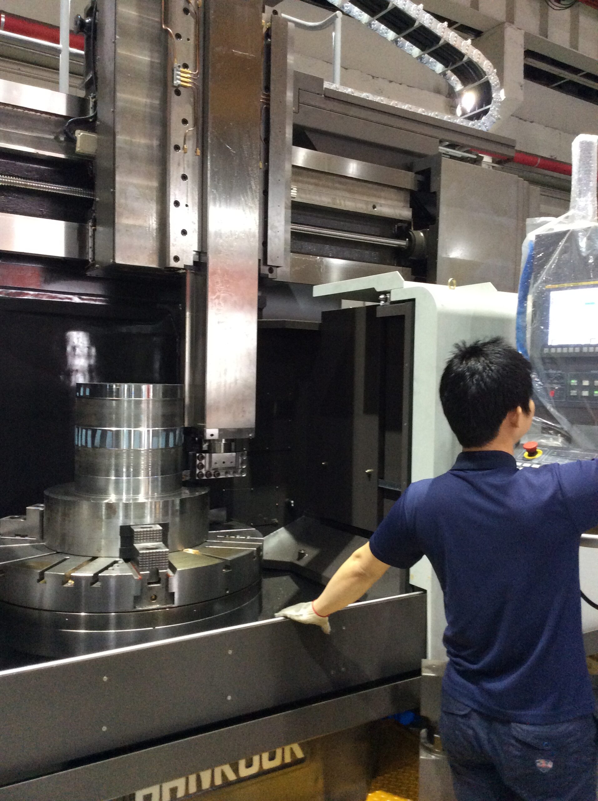 HankookAmericaCorpFactoryTour3 Hankook America